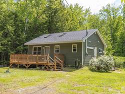 189 Madashak Road Mahone Bay, NS B0J 2E0