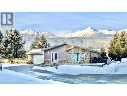 1475 8TH PLACE Valemount, BC V0E 2Z0