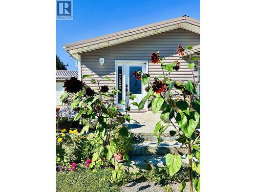 1475 8Th Place, Valemount, BC 