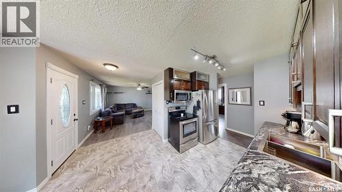 128 Riddell Crescent, Regina, SK 