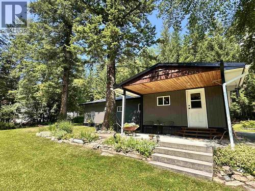 310 Mountain View Road, Mcbride, BC - Outdoor