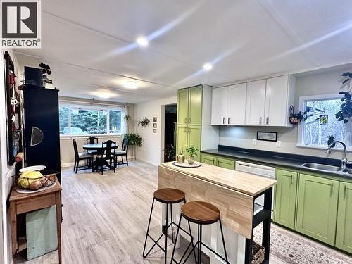 310 Mountain View Road, Mcbride, BC - Indoor Photo Showing Kitchen With Double Sink