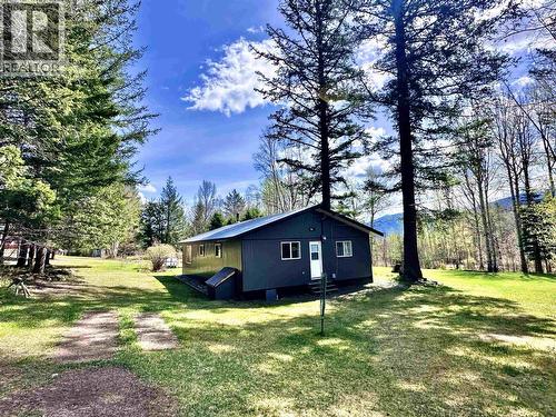 310 Mountain View Road, Mcbride, BC - Outdoor