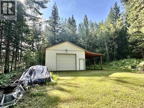 310 Mountain View Road, Mcbride, BC - Outdoor
