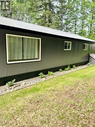 310 Mountain View Road, Mcbride, BC - Outdoor