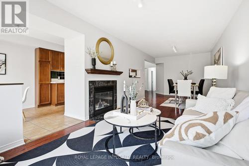92 Inverkip Avenue, Ottawa, ON 
