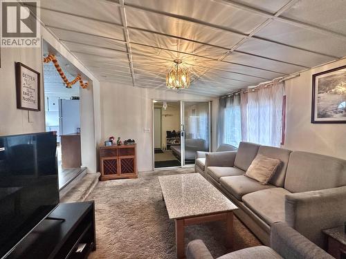 1085 3Rd Avenue, Valemount, BC 