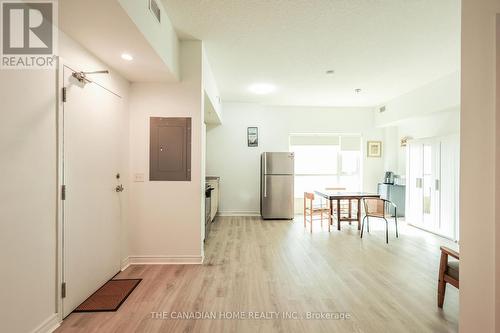 304 - 158 KING STREET N  Waterloo, ON N2J 0E5