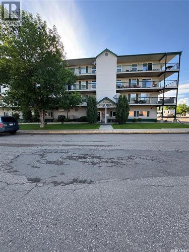 304 1601 1st STREET  Estevan, SK S4A 0C3