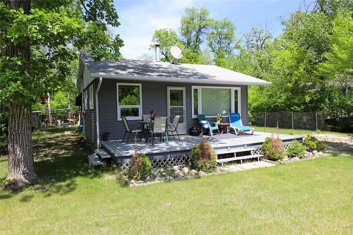 21 Lilac Avenue, Dunnottar, MB 