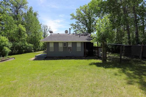 21 Lilac Avenue, Dunnottar, MB 