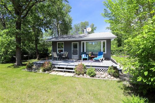 21 Lilac Avenue, Dunnottar, MB 
