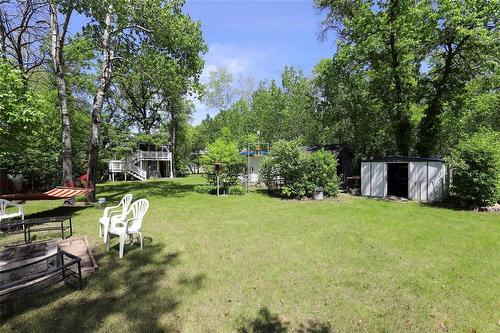 21 Lilac Avenue, Dunnottar, MB 