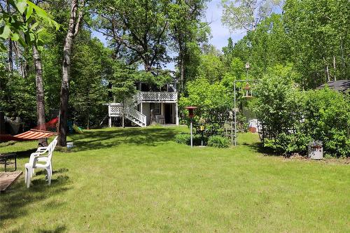 21 Lilac Avenue, Dunnottar, MB 