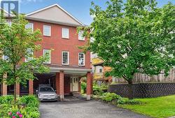 80 ROTHBURY CRESCENT  Ottawa, ON K1K 4N7