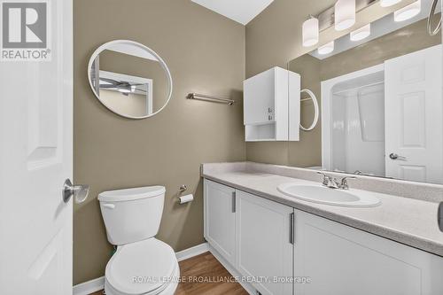 Main Bath - Third Floor - 80 Rothbury Crescent, Ottawa, ON 