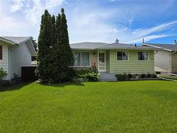 406 Cork AVE  Winnipeg, MB R2V 1R5
