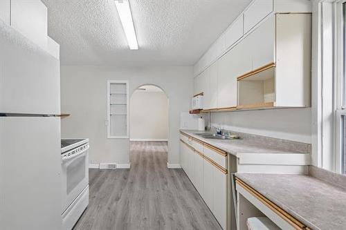 337 1St St, Morris, MB 