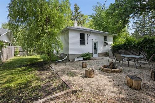 337 1St St, Morris, MB 