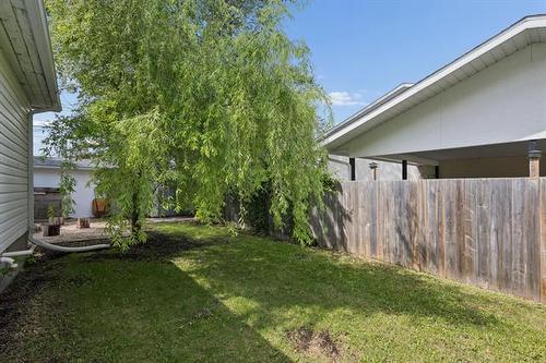 337 1St St, Morris, MB 