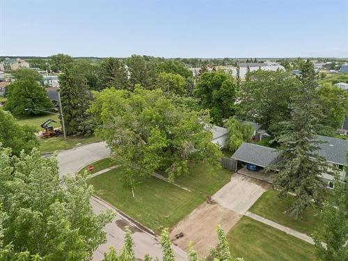 337 1St St, Morris, MB 