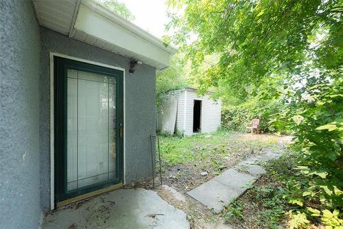 113 Lorne Ave, Winnipeg, MB 