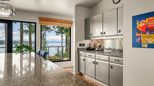 1093 Ash St, Campbell River, BC 