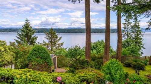 1093 Ash St, Campbell River, BC 