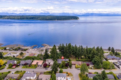 1093 Ash St, Campbell River, BC 