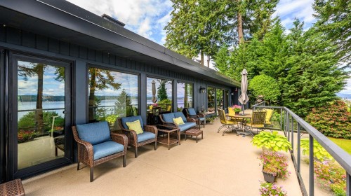 1093 Ash St, Campbell River, BC 