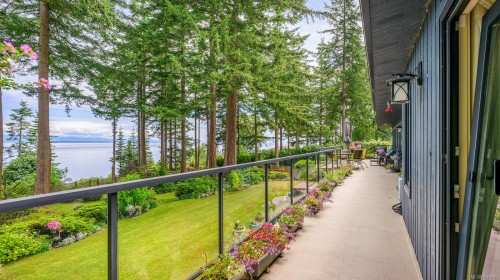 1093 Ash St, Campbell River, BC 