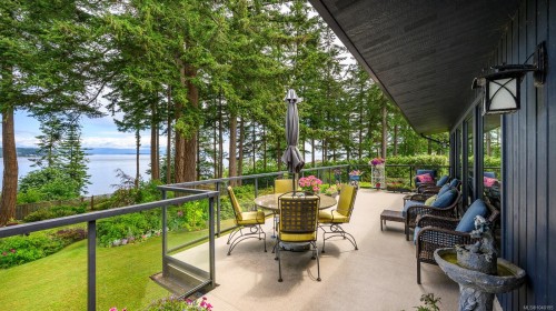 1093 Ash St, Campbell River, BC 
