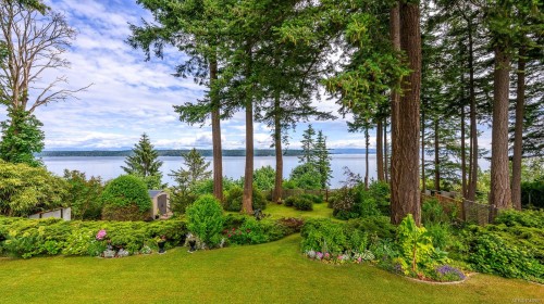 1093 Ash St, Campbell River, BC 