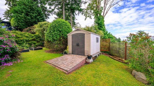 1093 Ash St, Campbell River, BC 