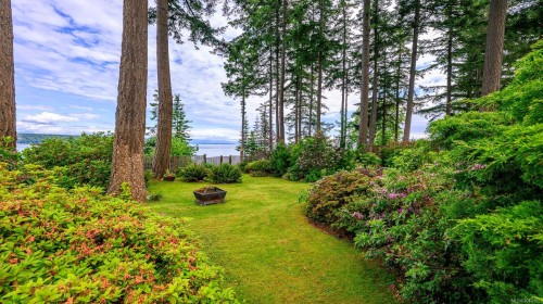 1093 Ash St, Campbell River, BC 