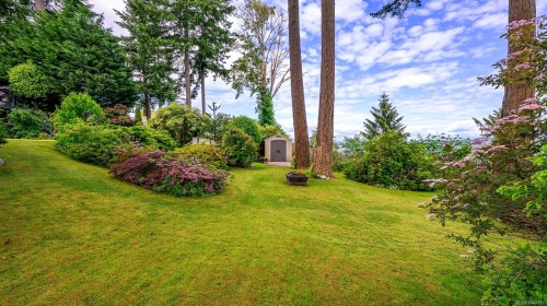 1093 Ash St, Campbell River, BC 
