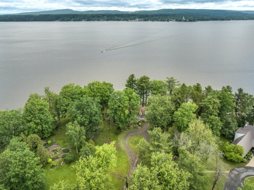 Photo aérienne - 14 Rue Chipman'S Point, Hudson, QC 