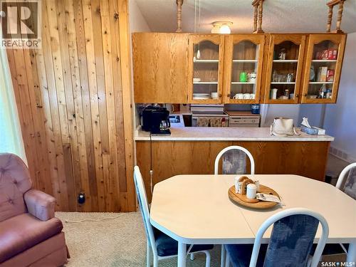 201 3Rd Street E, Ponteix, SK 