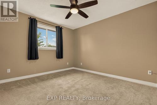 72 Etherington Crescent, Hamilton, ON 
