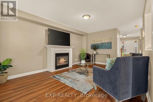 72 Etherington Crescent, Hamilton, ON 