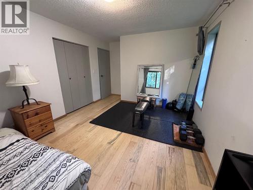 725 3 Highway, Cascade, BC 