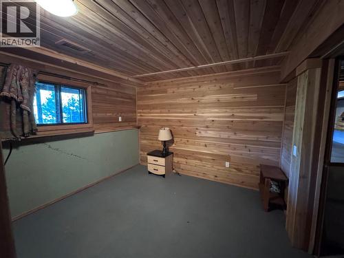 725 3 Highway, Cascade, BC 