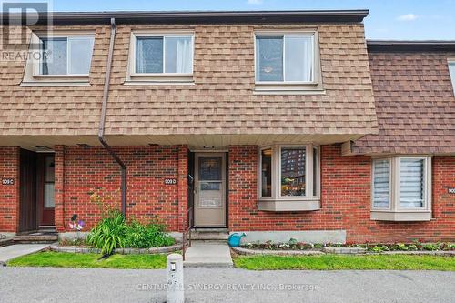 909D ELMSMERE ROAD  Ottawa, ON K1J 8G4