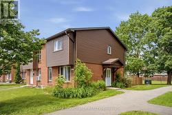 85 - 3202 STOCKTON DRIVE Ottawa, ON K1T 1S1