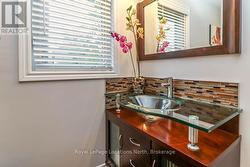 2 PC ENSUITE - 