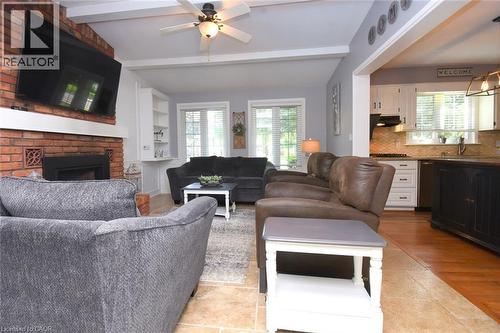 24 Shaw Street, Caledonia, ON 