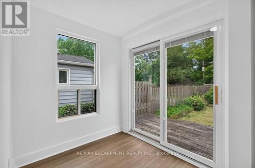 21 East Bend Avenue N, Hamilton, ON 