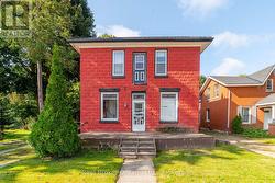 349 MAIN STREET S Wellington North (Mount Forest), ON N0G 2L0