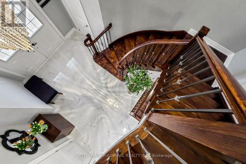 32 Nicort Road, King, ON 