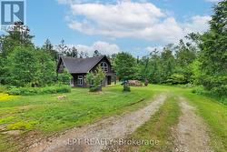 1039 BEN LAKE ROAD E  Gravenhurst, ON P1P 1R3